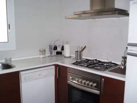 Piso en calle de Benicarló, 25