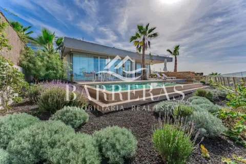 Chalet en calle Carrertera General Tf4, nº 9