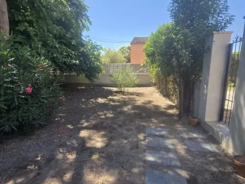 Casa pareada en calle Paterna Nuevo