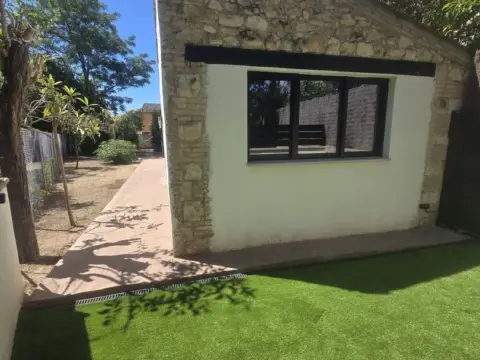 Casa pareada en calle Paterna Nuevo