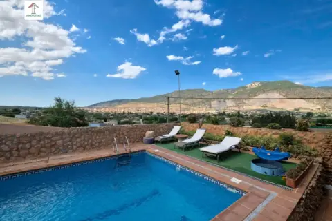 Casa en Camino Viejo de Motril