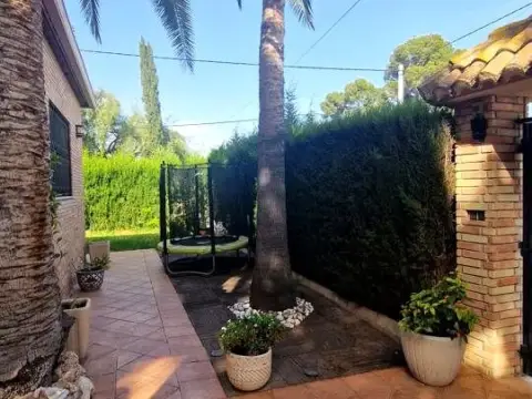 Chalet en calle 104