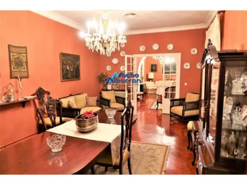 Casa adosada en Centro Histórico