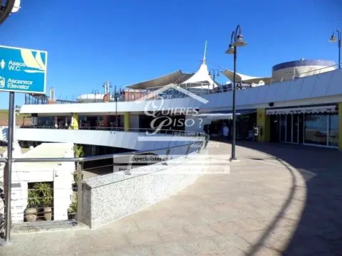 Local comercial en calle Mar Blanco