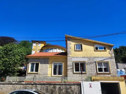 Chalet en calle de Valle Inclán