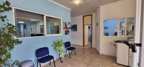 Oficina en Zona Neutra