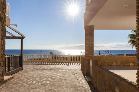 Casa rústica en calle de la Mezquita