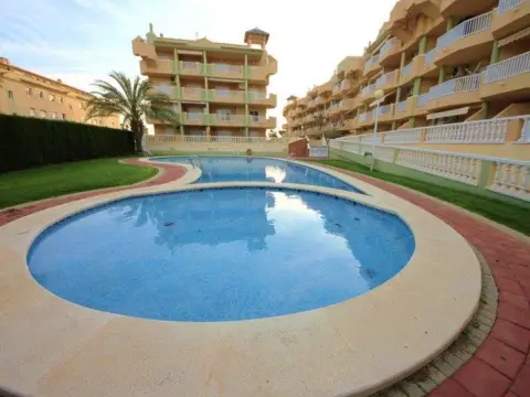 Apartamento en calle Puerto Tomás Maestre, nº 619