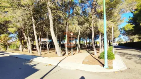 Chalet en calle de las Escuelas