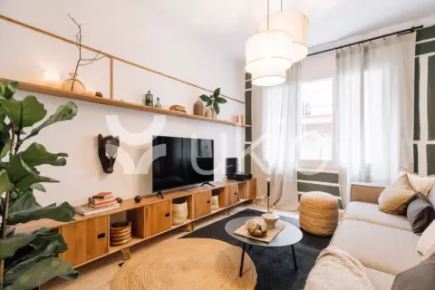 Piso en Carrer d'Aulèstia i Pijoan