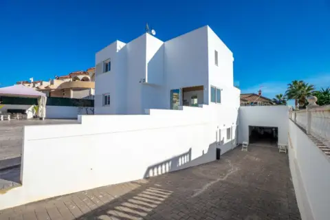 Casa en calle del Arcipreste de Hita