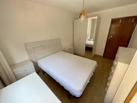 Habitación en calle del Monasterio de Carracedo