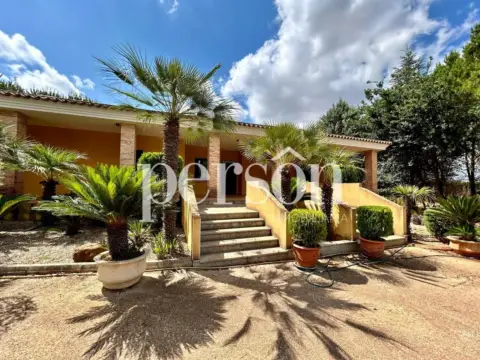 Chalet en Urbanización Playa Monte 2