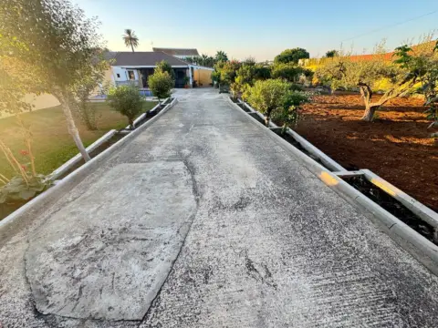 Finca rústica en La Hacienda - Nueva Andalucía