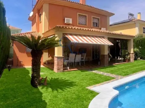Chalet en Centro