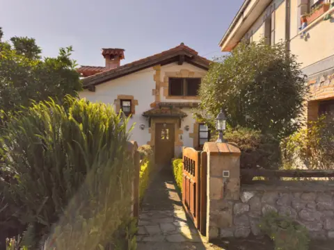 Casa en Barrio de Liandres