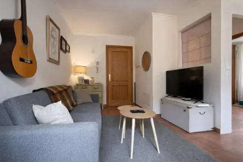 Apartamento en calle Casasola, nº 1011