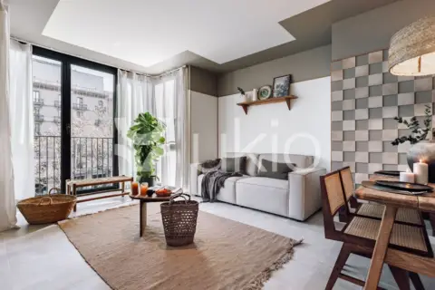 Piso en Gran VIA de les Corts Catalanes