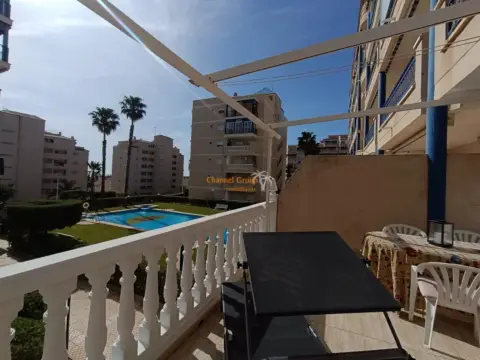 Piso en Arenales del Sol