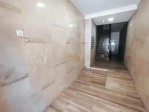 Piso en Plaza Crevillente-Juzgados