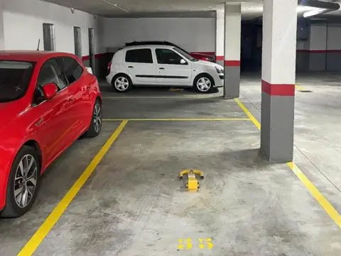 Garaje en calle de los Alhemas