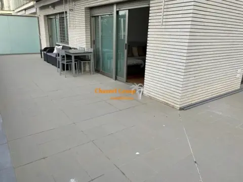 Piso en Universidad - Ciudad Deportiva
