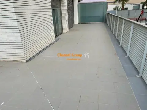 Piso en Universidad - Ciudad Deportiva