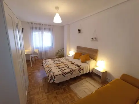 Habitación en calle de los Hornos Caleros