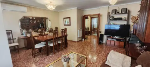 Piso en Carrer de la Lluna