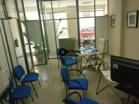 Local comercial en Centro-Carretas