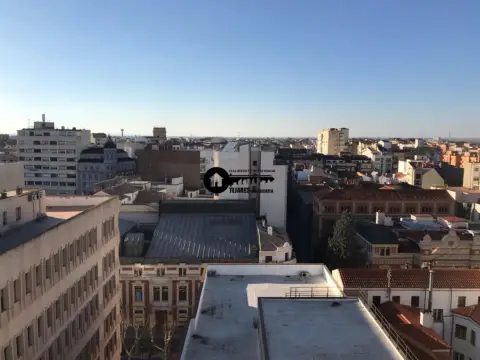 Piso en Centro-Carretas