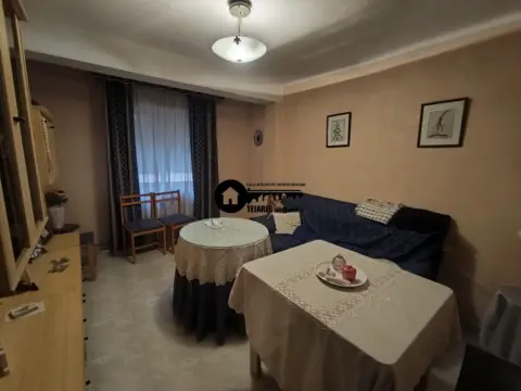 Piso en Ensanche-Franciscanos