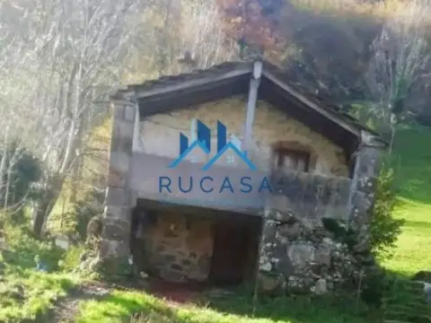 Finca rústica en calle La Concha Barrio Cermilano