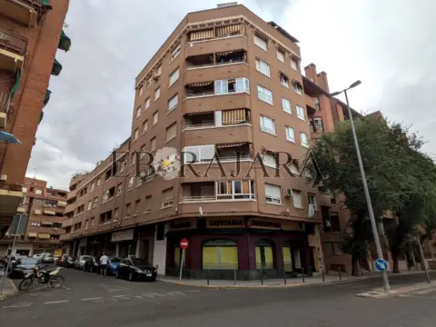 Piso en calle de la Victoria