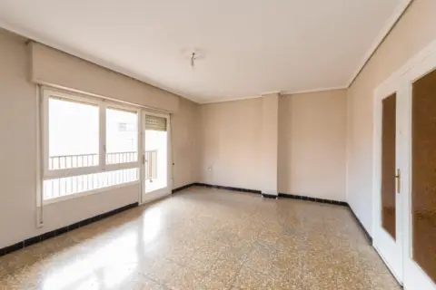 Piso en calle de San Roque, 125
