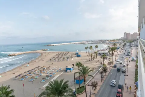 Estudio en Paseo Marítimo Rey de España, 54