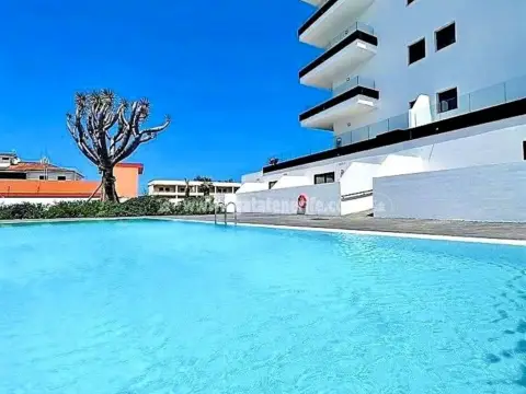 Piso en calle Los Rosales