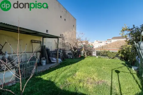 Casa en calle de la Cañadilla