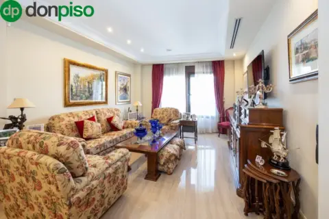 Chalet en calle Gaona