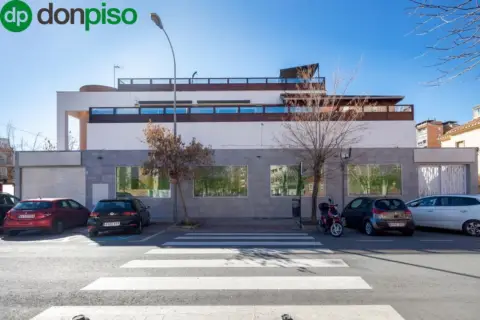Local comercial en calle de Bruselas