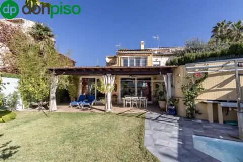 Casa en calle Zoraya