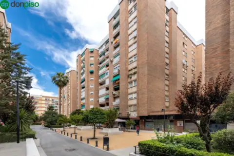 Piso en calle C. Alminares del Genil, 2, 4O B