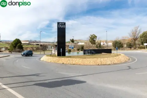 Terreno en calle Jacaranda
