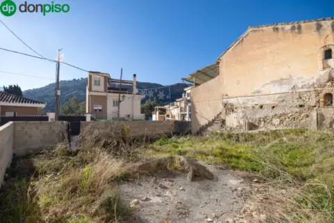 Terreno en calle Ordesa