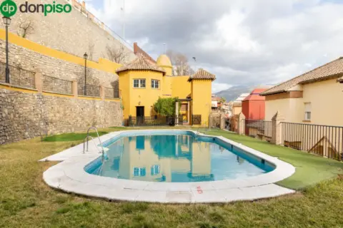 Casa adosada en Cuesta del Pino, 67