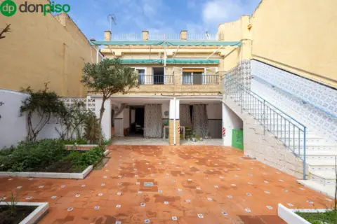 Pis – Sevilla, Los Remedios