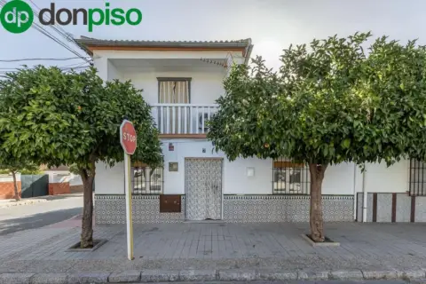 Casa en calle Fray Leopoldo-Peñuelas