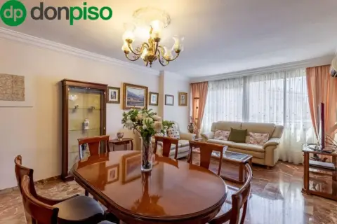 Piso en calle del Cardenal Parrado, 3