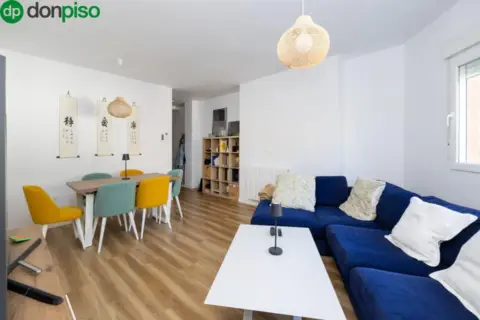 Piso en calle Rauda, 1