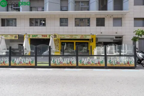 Local comercial en calle Arabial